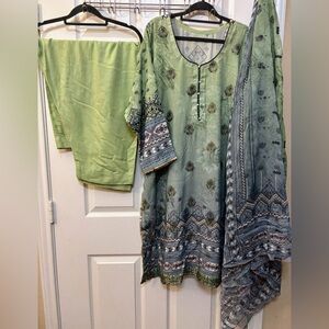 NEW shalwar Kameez XL BUST 48